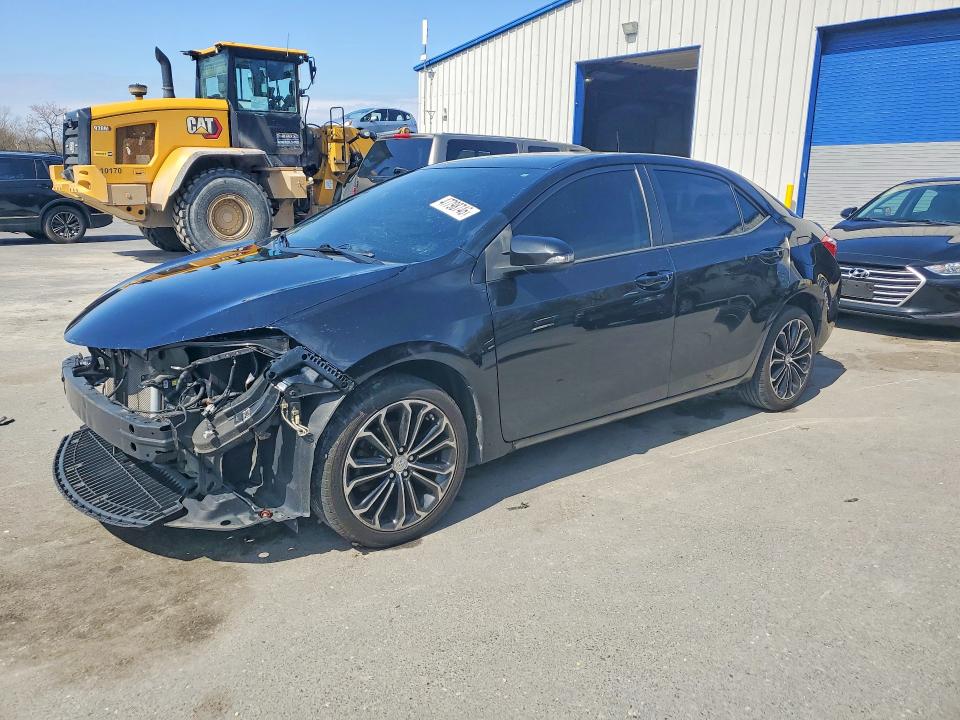 2015 TOYOTA COROLLA — VIN 2T1BURHE0FC384412