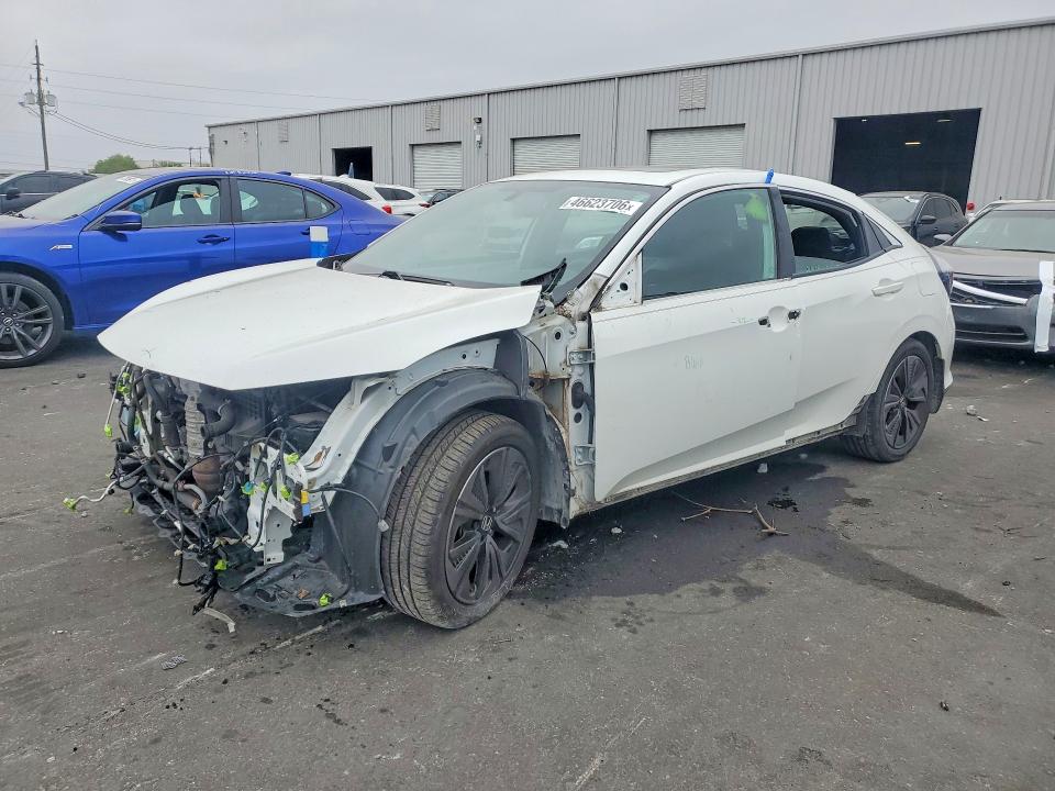 2017 HONDA CIVIC — VIN SHHFK7H53HU200606