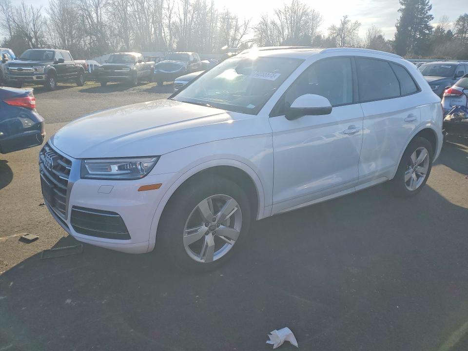 2018 AUDI Q5 — VIN WA1ANAFY8J2009716