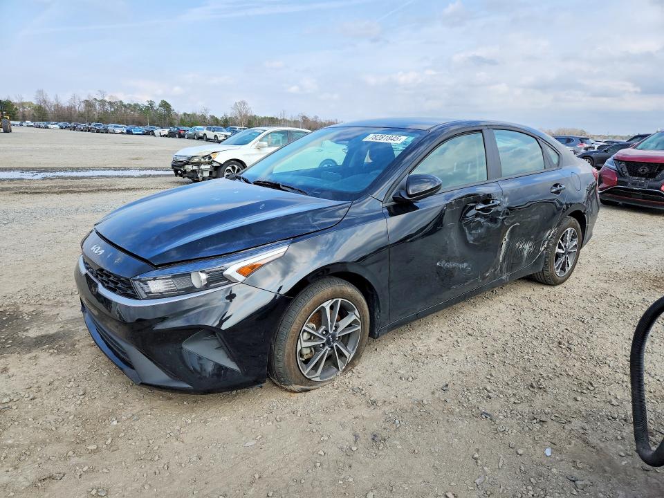 2024 KIA FORTE — VIN 3KPF24AD8RE806492