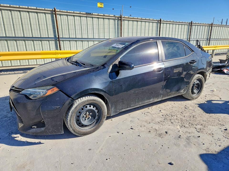 2018 TOYOTA COROLLA — VIN 5YFBURHE8JP838270