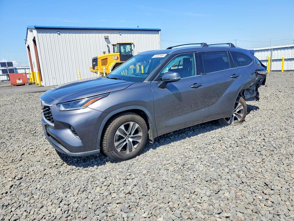 2021 TOYOTA HIGHLANDER — VIN 5TDGZRBH7MS544431