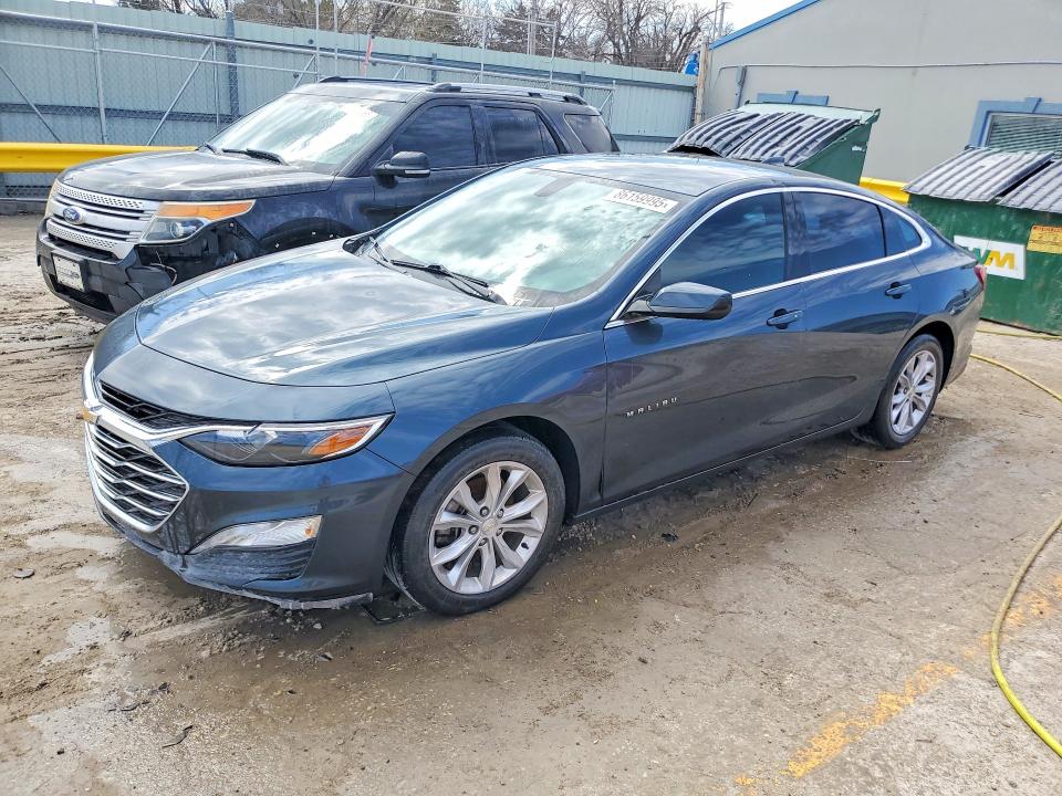 2020 CHEVROLET MALIBU — VIN 1G1ZD5ST5LF061984