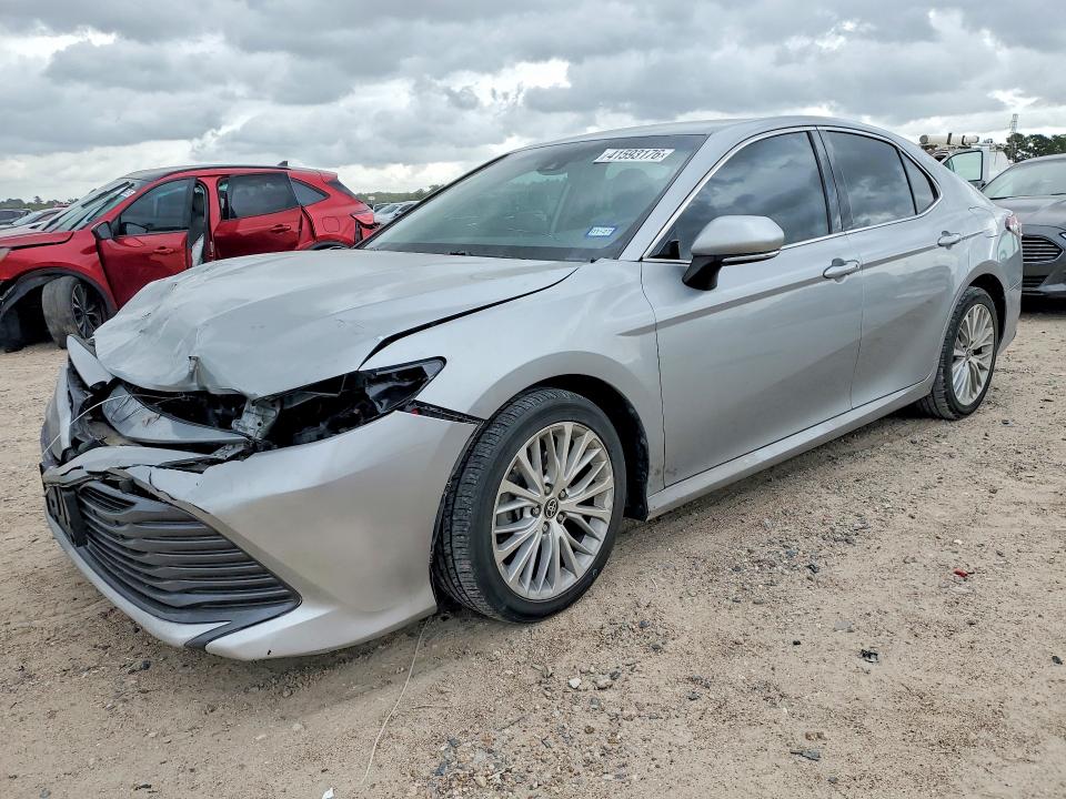 2020 TOYOTA CAMRY — VIN 4T1F11AK7LU391573