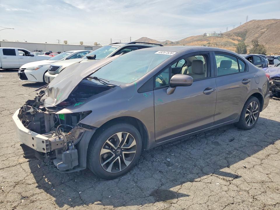 2015 HONDA CIVIC — VIN 19XFB2F82FE201900
