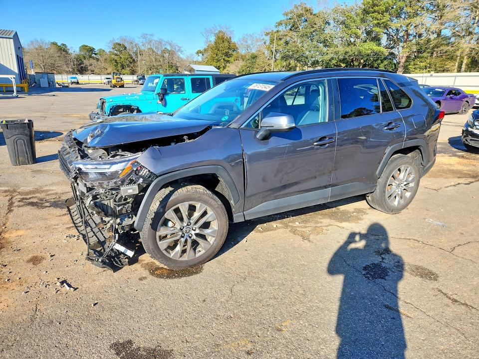 2022 TOYOTA RAV4 — VIN 2T3C1RFVXNW198476