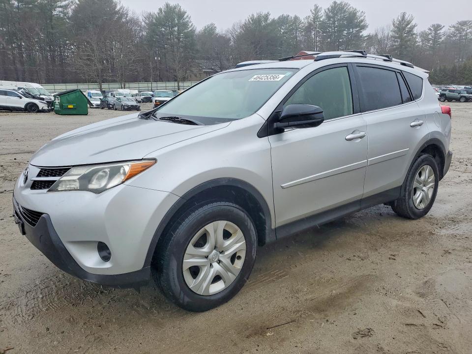 2015 TOYOTA RAV4 — VIN JTMBFREV7FJ029529