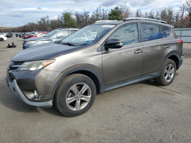 2015 TOYOTA RAV4 — VIN JTMRFREV6FD170296