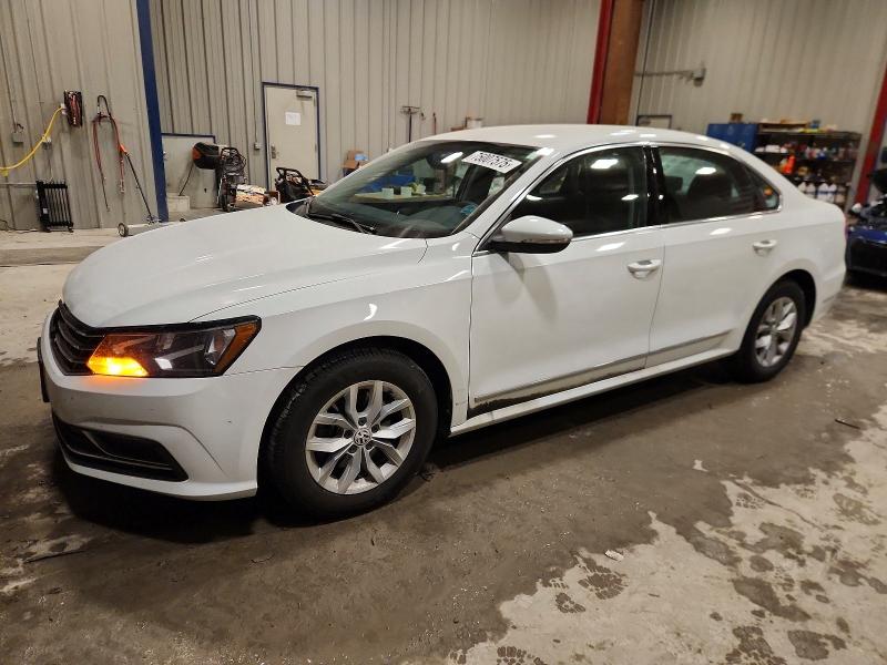 2017 VOLKSWAGEN PASSAT — VIN 1VWAT7A38HC003264