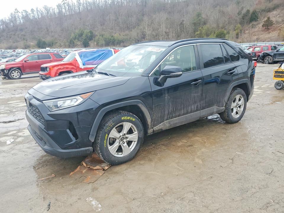 2019 TOYOTA RAV4 — VIN JTMP1RFV8KJ002112