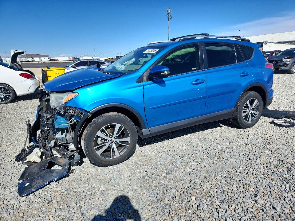 2017 TOYOTA RAV4 — VIN JTMRFREV3HD203113