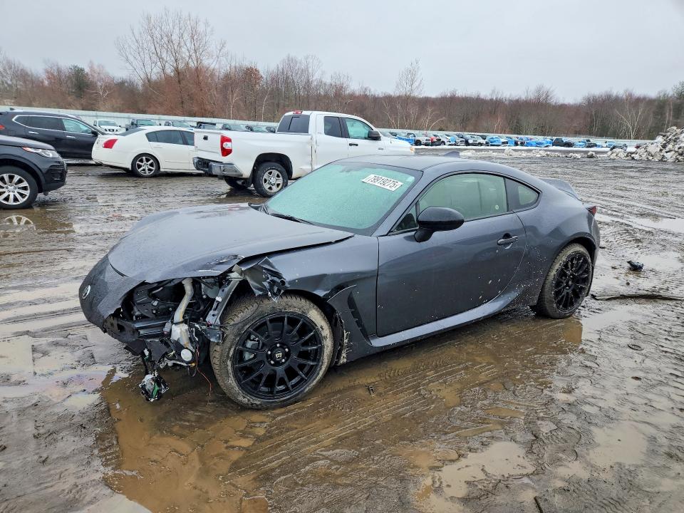 2024 TOYOTA GR86 — VIN JF1ZNBE11R8752820