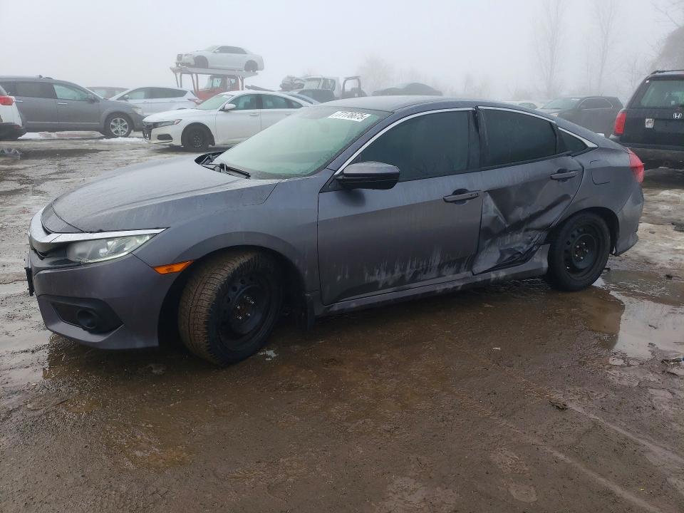 2018 HONDA CIVIC — VIN 2HGFC2F66JH017814