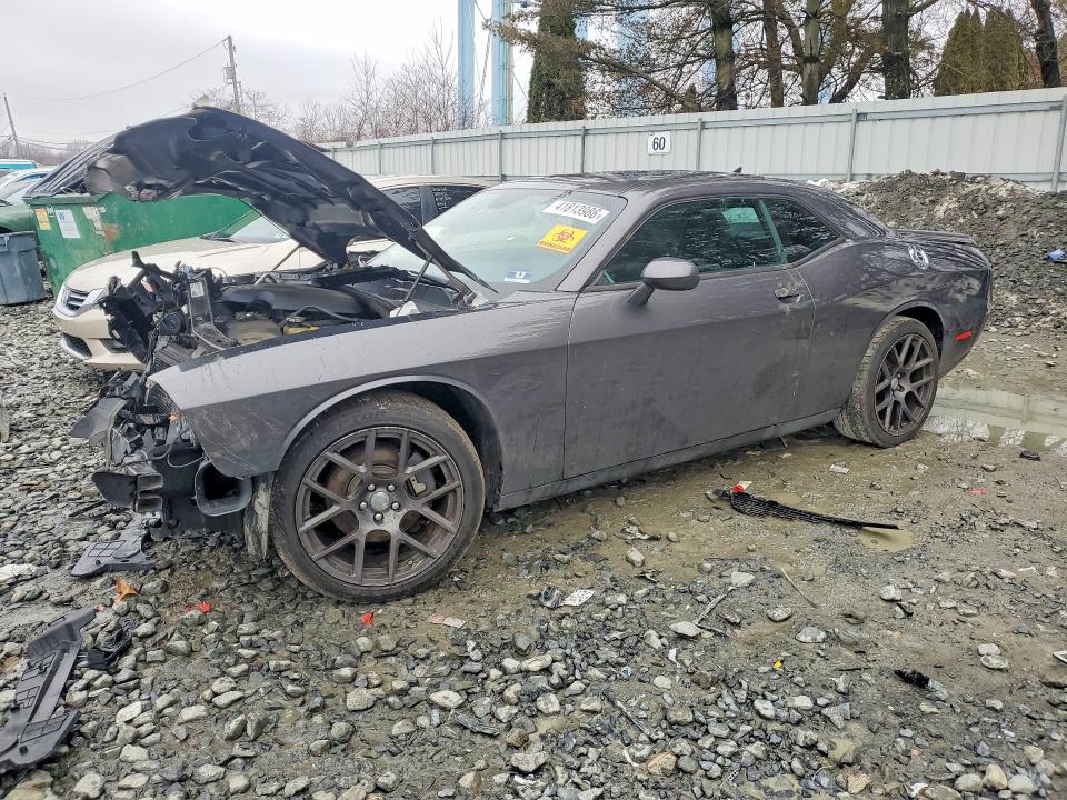 2015 DODGE CHALLENGER — VIN 2C3CDZBG6FH723585