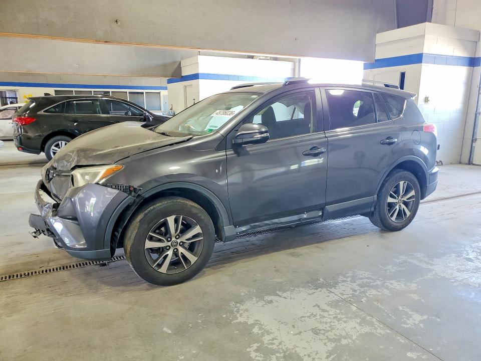 2018 TOYOTA RAV4 — VIN JTMRFREV3JJ746940