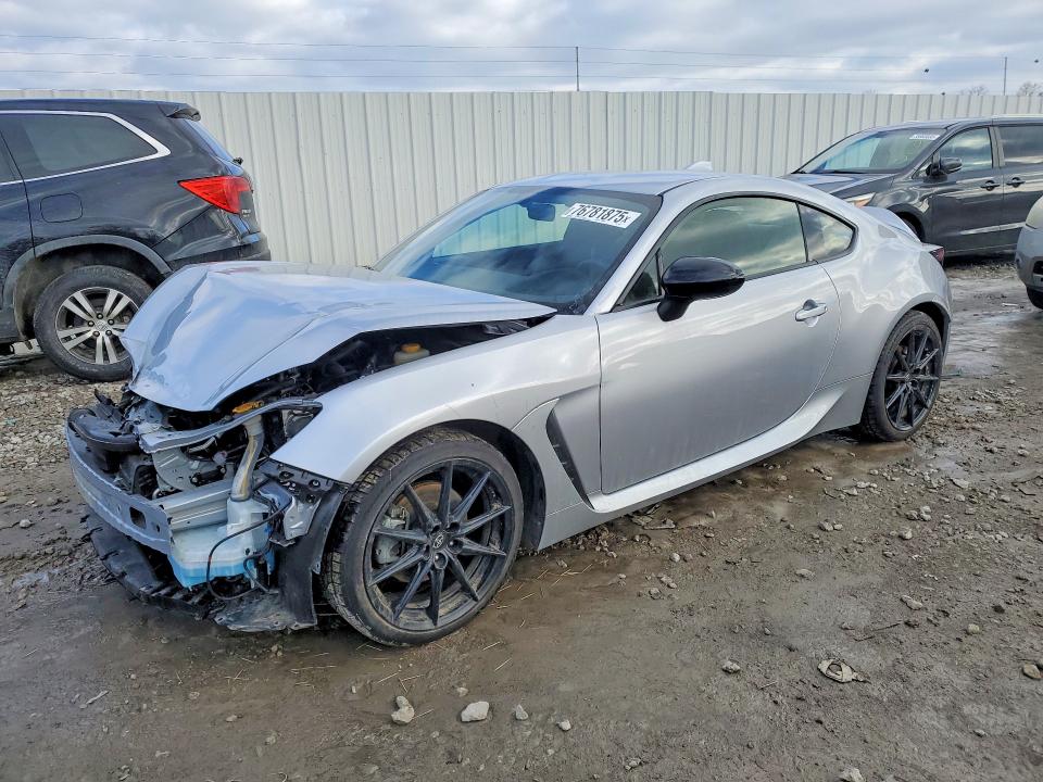 2024 TOYOTA GR86 — VIN JF1ZNBE16R9751852