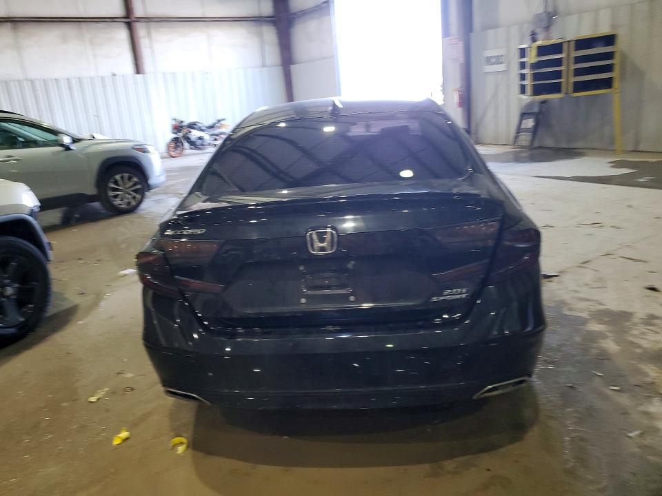1HGCV2F30NA021476
