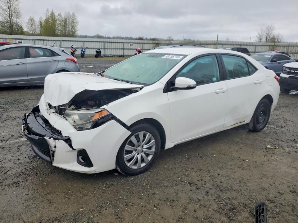 2016 TOYOTA COROLLA — VIN 5YFBURHE8GP438377