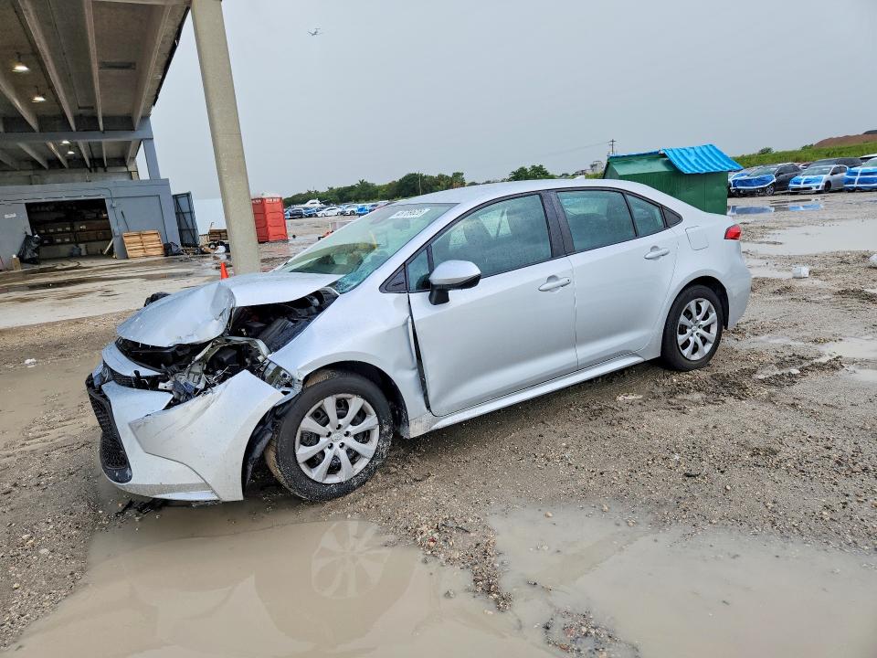 2021 TOYOTA COROLLA — VIN 5YFEPMAE3MP172215