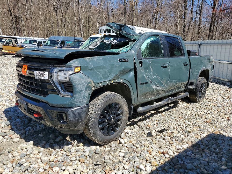 2025 CHEVROLET SILVERADO — VIN 1GC4KNE71SF230483