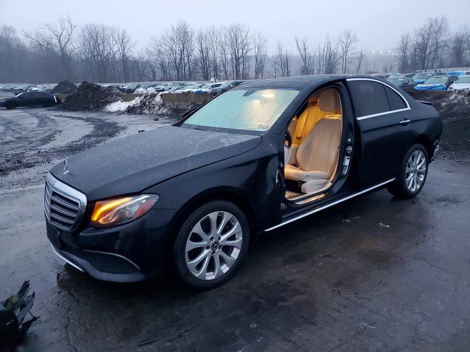 2018 MERCEDES-BENZ E — VIN WDDZF4KB2JA298709