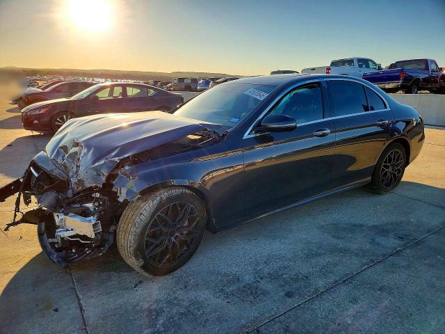 2021 MERCEDES-BENZ E — VIN W1KZF8DB0MA905652