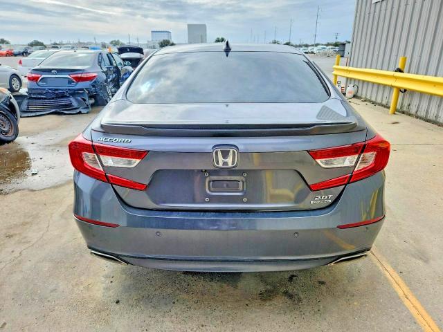 1HGCV2F92MA011356
