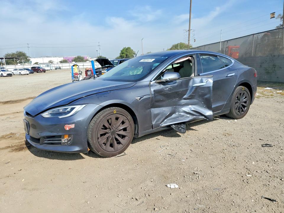 2018 TESLA MODEL S — VIN 5YJSA1E27JF275048