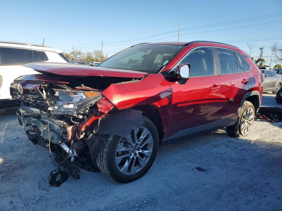 2021 TOYOTA RAV4 — VIN 2T3C1RFV9MW152653