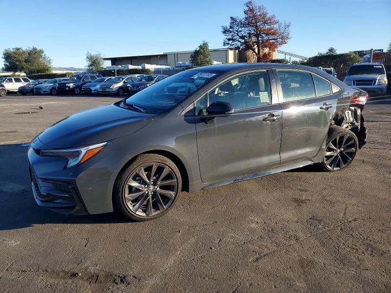 2024 TOYOTA COROLLA — VIN JTDBCMFE5R3048325