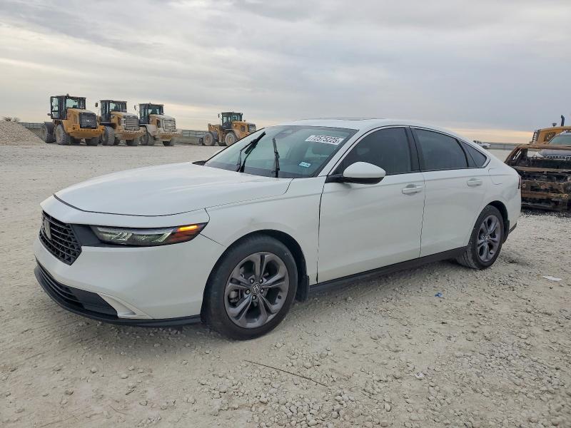 1HGCY1F35RA025367