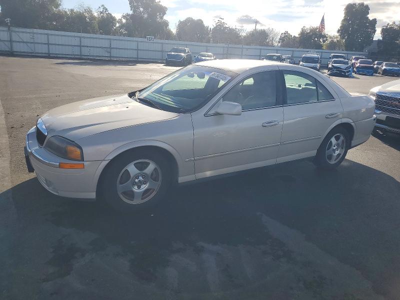 1LNHM86S2YY931333