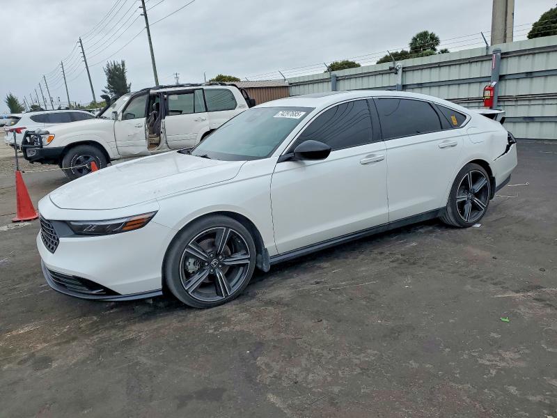 1HGCY2F5XRA071607