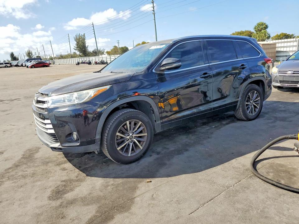 5TDKZRFH1HS523942