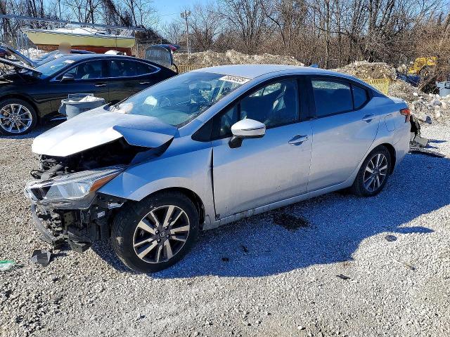 3N1CN8EVXLL804012