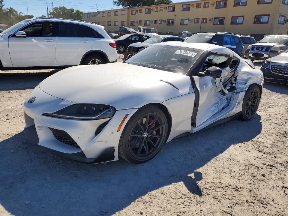 WZ1DB0G00TW074829