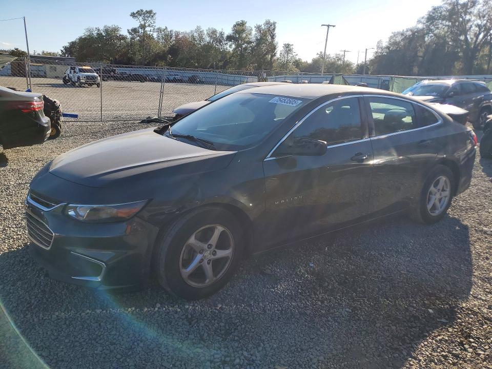 1G1ZB5ST4HF275944