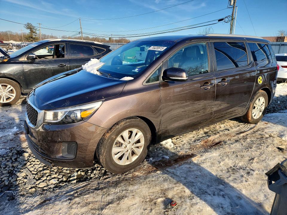 KNDMB5C14H6329337