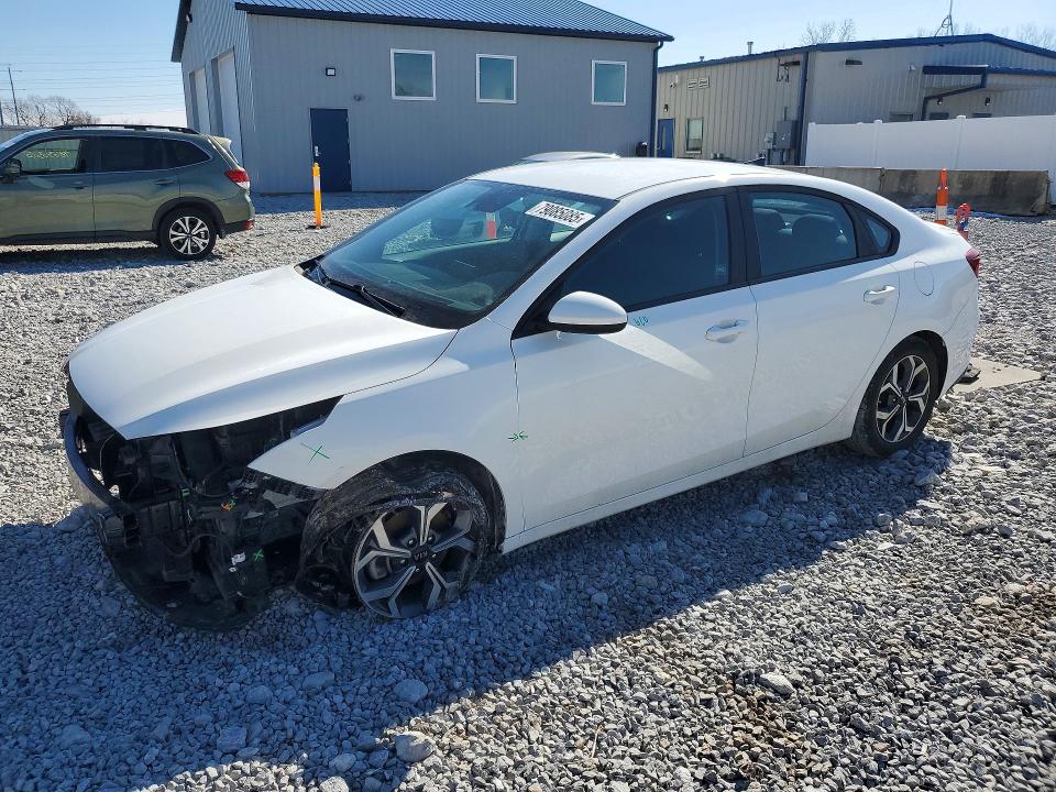 3KPF24AD2ME279610