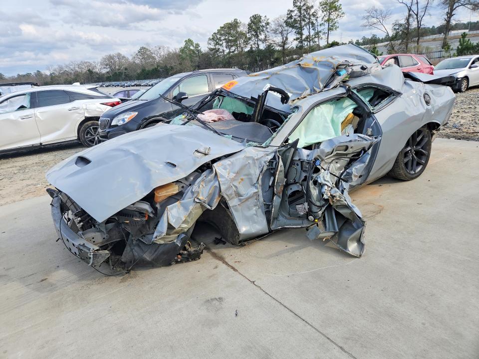 2C3CDZJG4NH156552