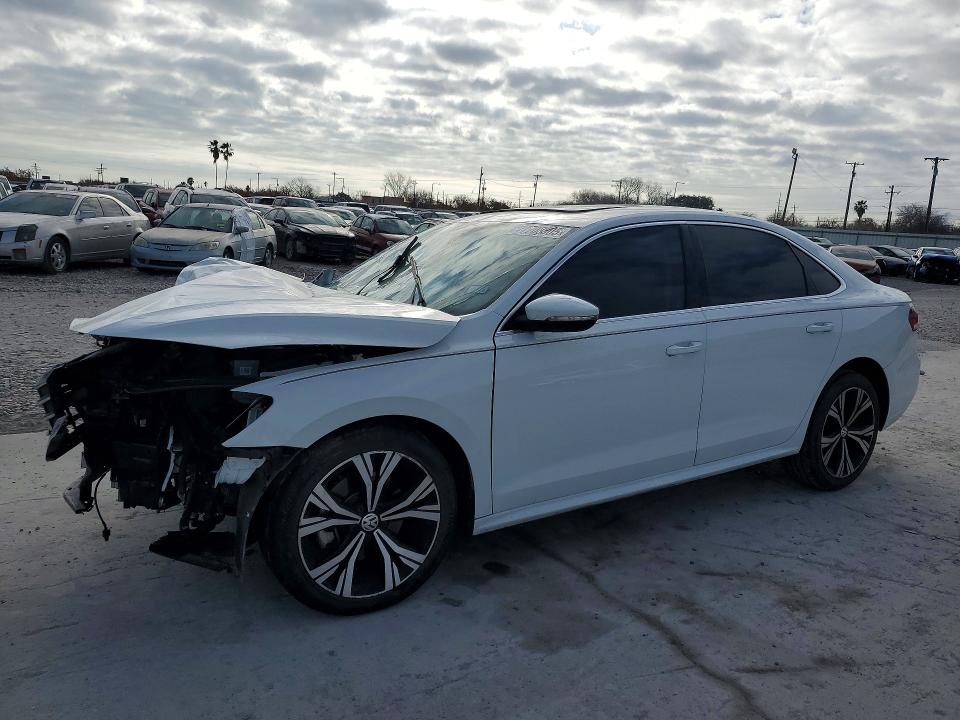 1VWSA7A3XMC018000