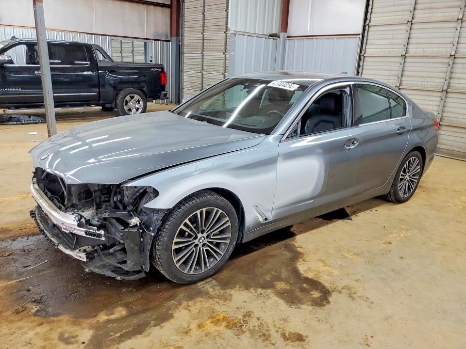 WBAJE7C56KWD55230