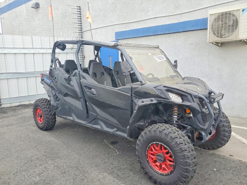 3JB1BAX28RE000024