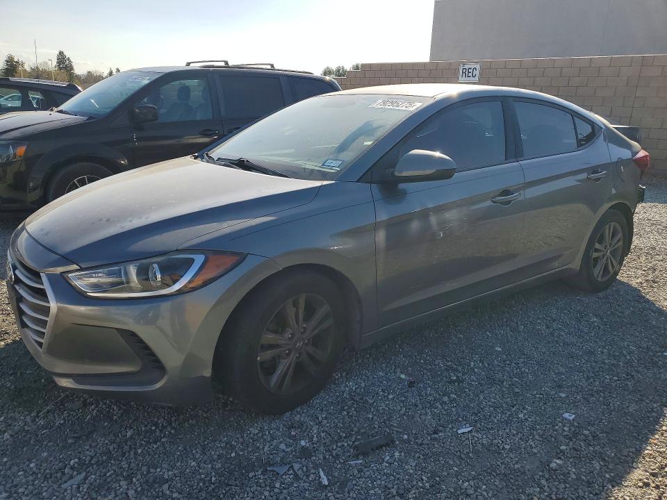 5NPD84LF0JH357927