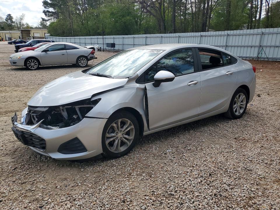 1G1BC5SMXK7151847