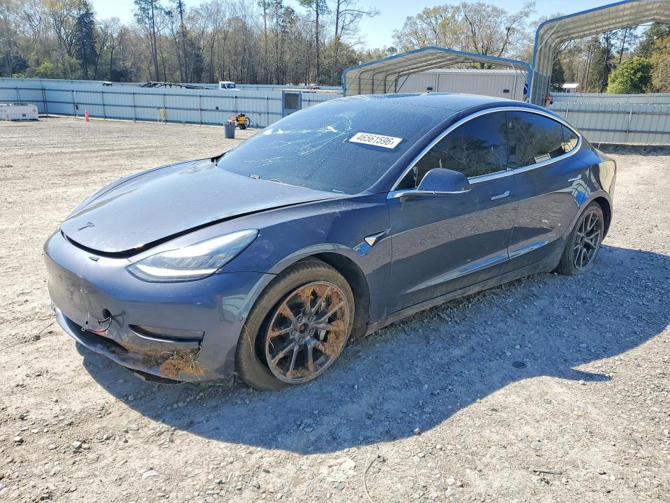 5YJ3E1EB5KF195239