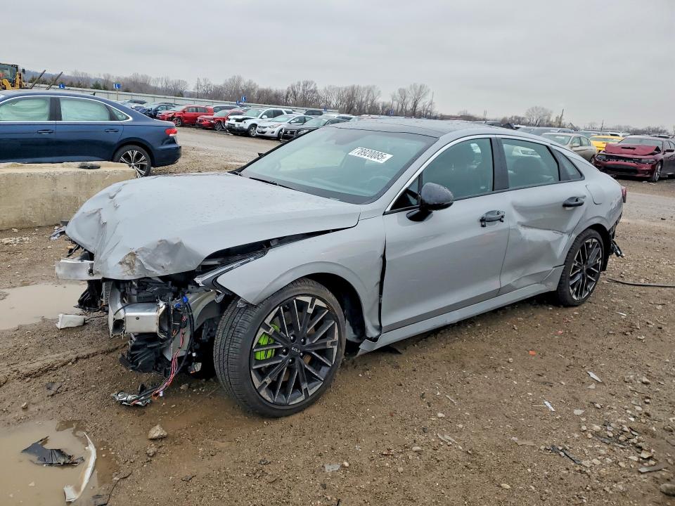 KNAG44J80T5401289