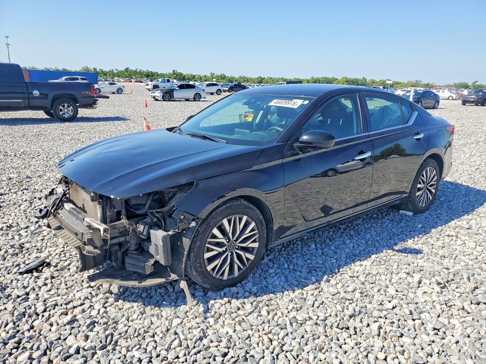 1N4BL4DV5PN337117