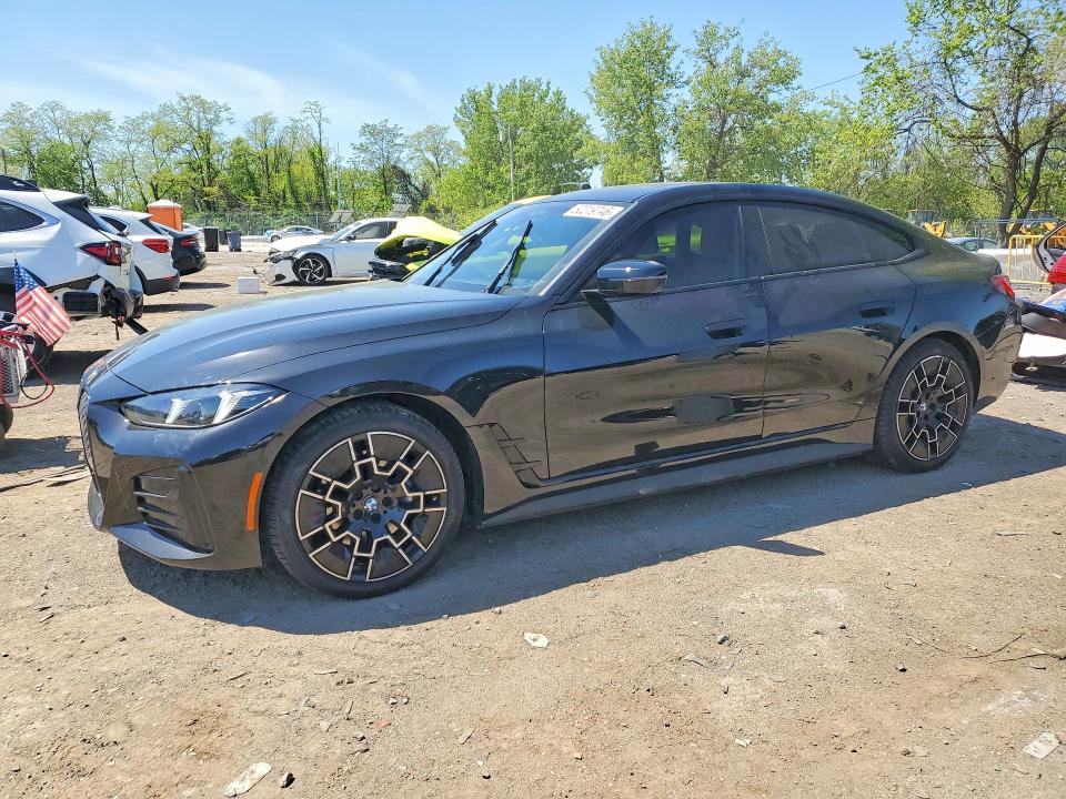 WBY43HD03SFU26605