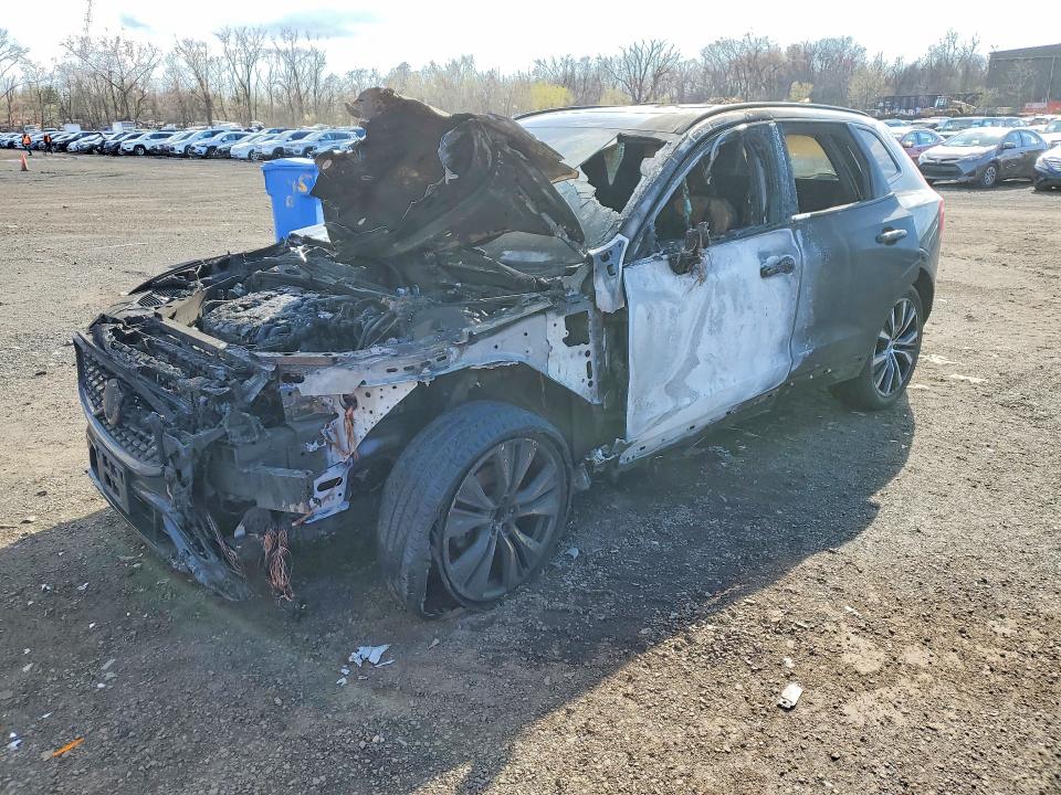 YV4L12RL7R1924359